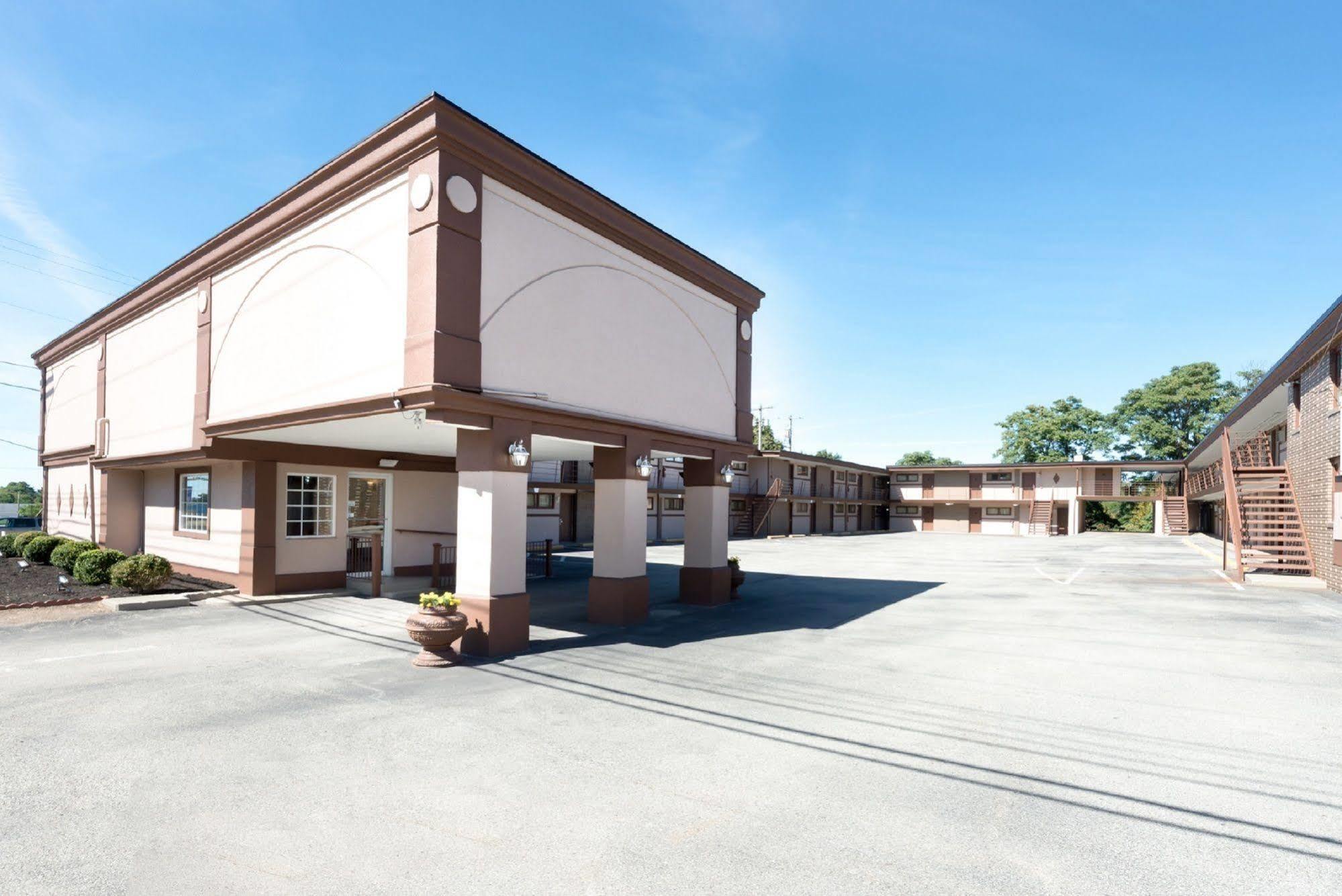 Super 8 By Wyndham グリーンズバーグ エクステリア 写真